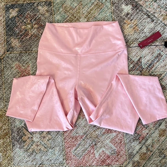 NWT CARBON 38 LIGHT PINK/METALLIC HIGH RISE LEGGINGS SIZE LARGE - Picture 3 of 5